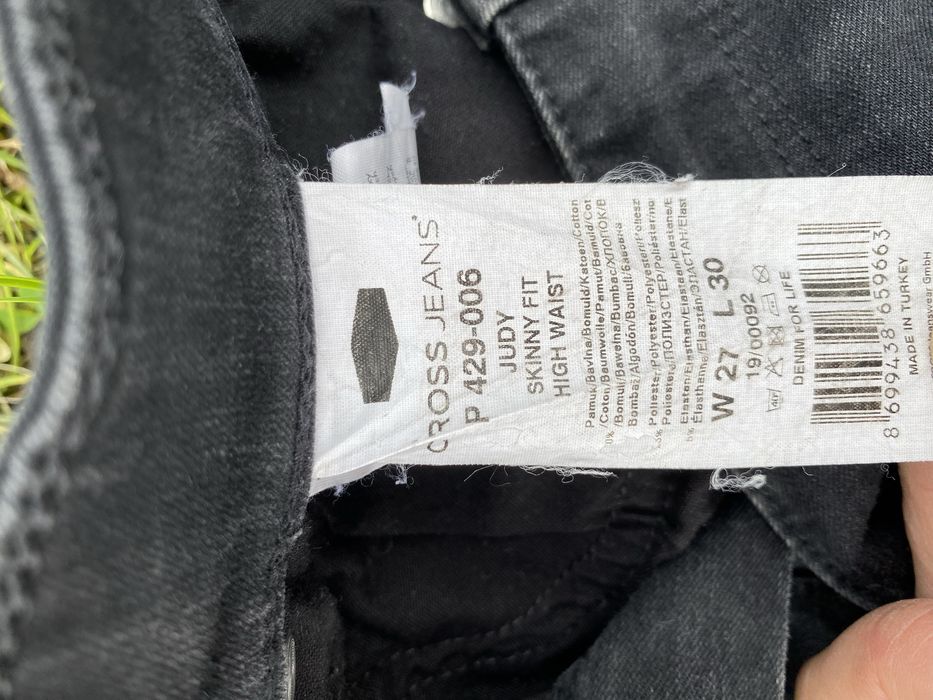 Czarne jeansy Cross Jeans W27 L30