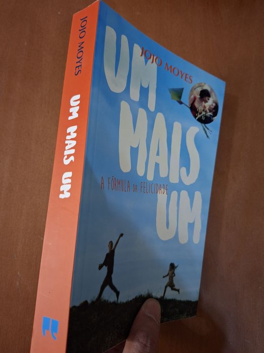 Um Mais Um " Jojo Moyes "