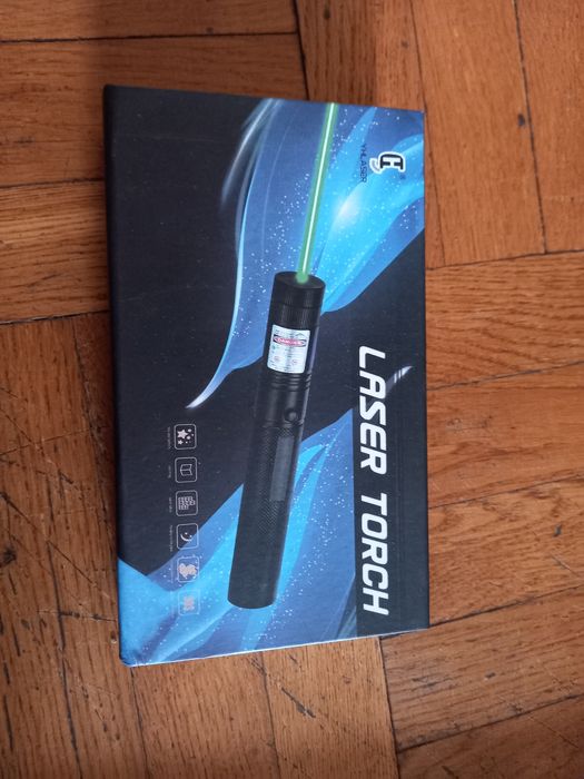 Тактическая лазерная указка