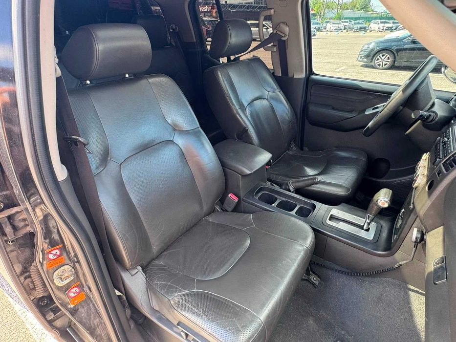 Nissan Navara 2008 2.5 АКП