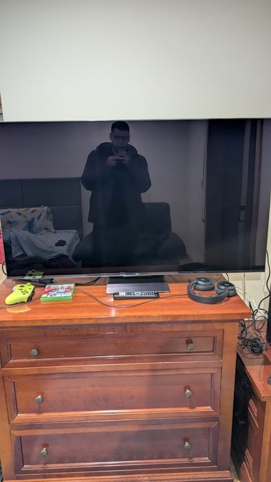 TV TCL C845 55” Mini LED 144Hz 4K – Excelente Estado