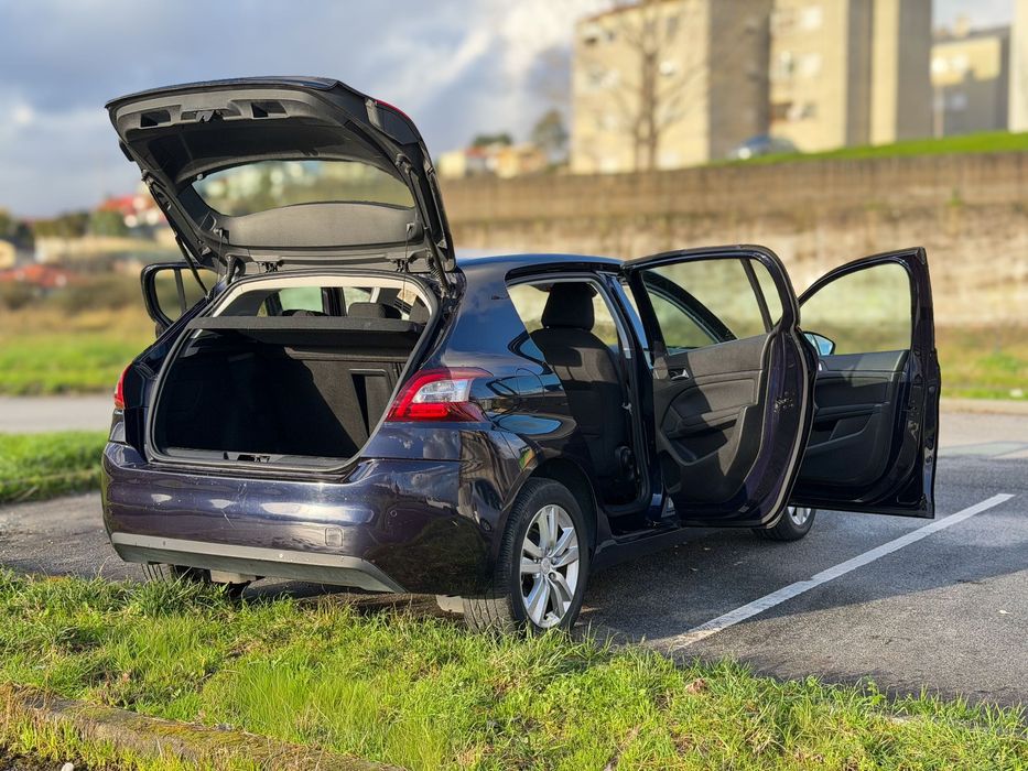 Peugeot 308 1.6 BlueHDi 120CV l 5 lugares