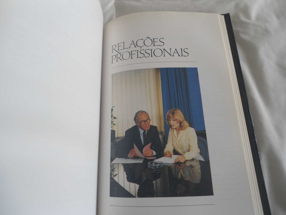 Etiqueta e boas maneiras por Ana São Gião