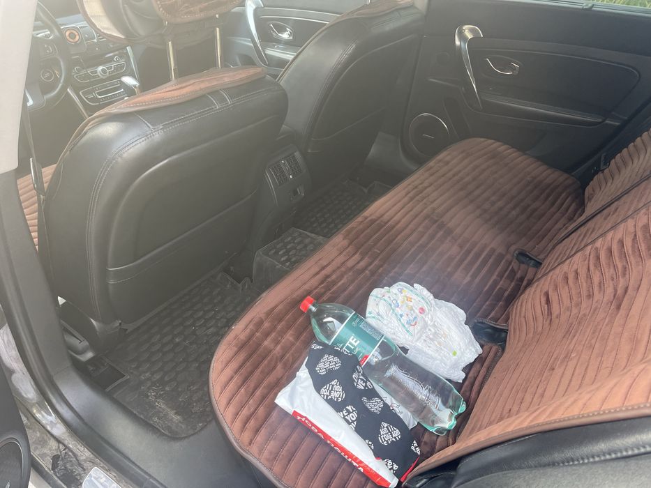 Продам власний автомобіль.
