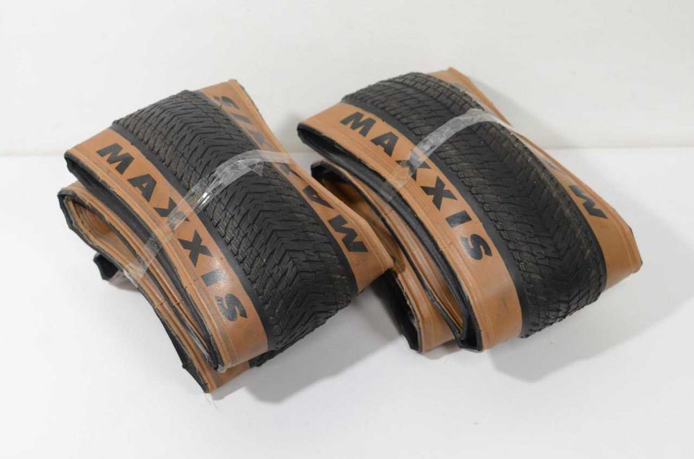 Покришки 26 x 2.15 Maxxis DTH EXO, пробіг до 50 км кожна
