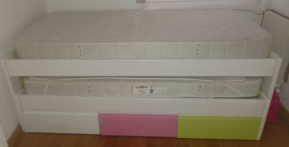 Cama dupla juvenil 90cm com 3 gavetas (usada)