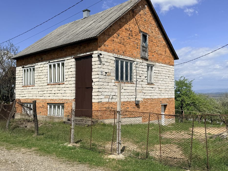 Будинок у Велятині біля лісу 30 соток