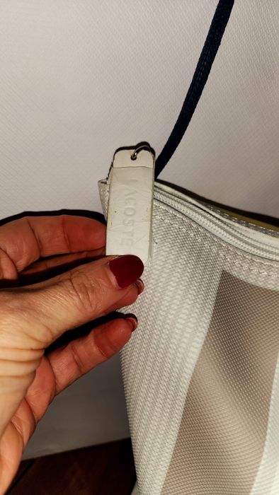 Bolsa Lacoste + embrulho