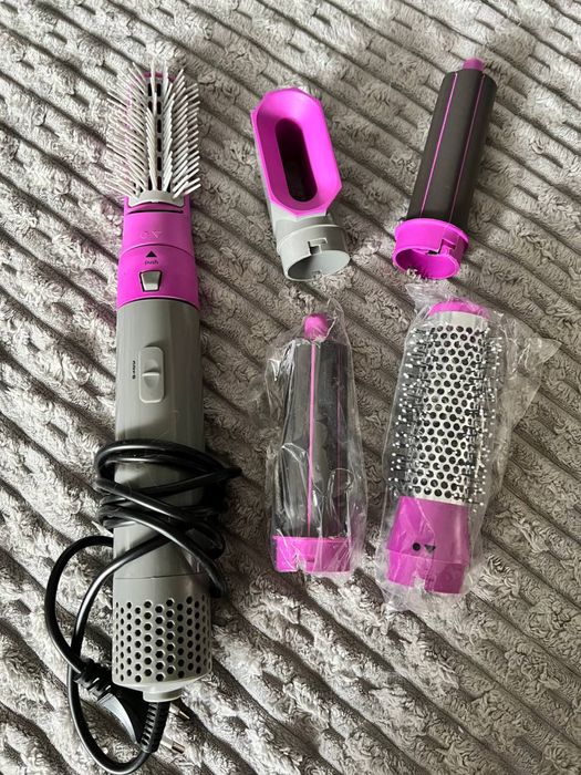 Фен для укладки волосся б.у.