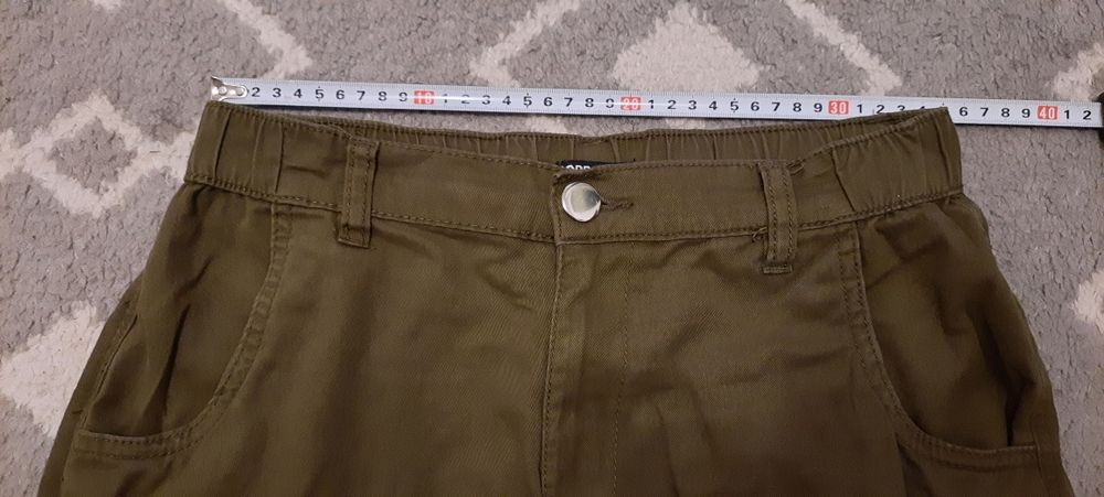 Spodnie Cropp cargo damskie rozm.36