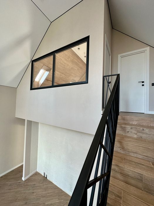 Дуплекс з новим ремонтом 100 м на 2,5 сотках землі. Буча 165000$