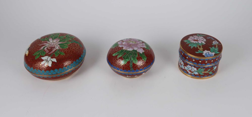 3 caixas de joias em cloisonné, CADA