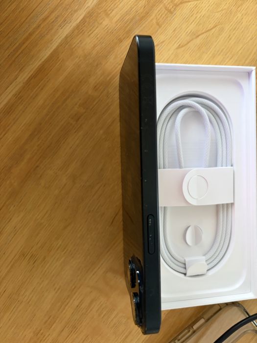 Iphone 14 czarny 128gb stan bardzo dobry