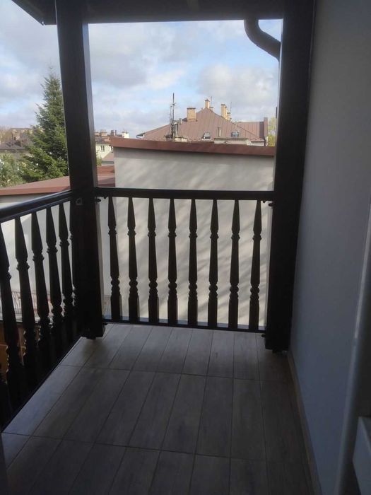 Al. Solidarności, 2-pokojowe, 70m2, Poddasze