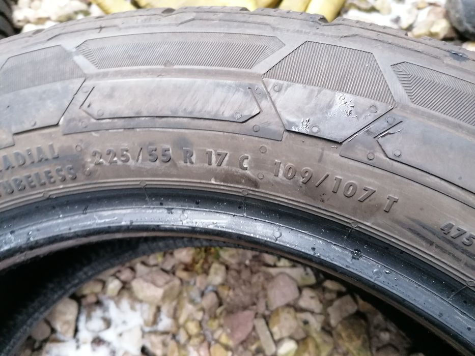 225/55/17 C Continental 2022 rok zimowe