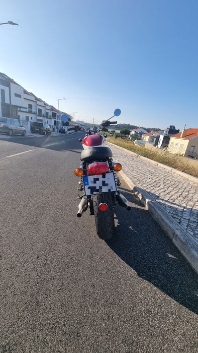 Triumph bonneville t100