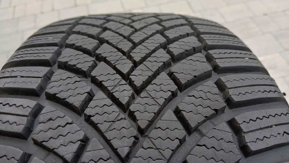 215/55R17  BRIDGESTONE  ,  2 opony -8mm ,  jak nowe
