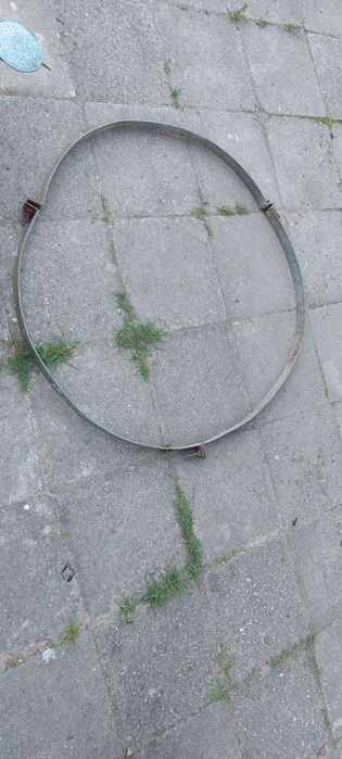 Obejma Zacisk do Betonu Metalowa 1m