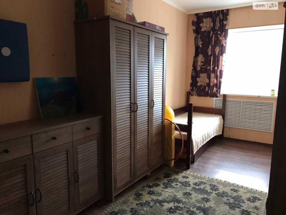 Продаж 3 кім квартири 3/5 пов. вул. Симона Петлюри №10324