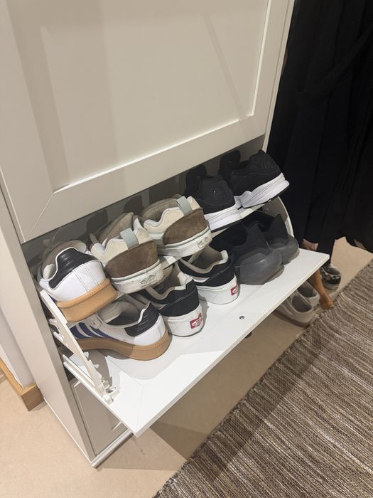 Sapateira ikea brusali