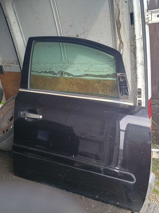 Drzwi Lewe lub Prawe Przód Przednie Tył Tylne Opel Zafira B Lak. Z20R