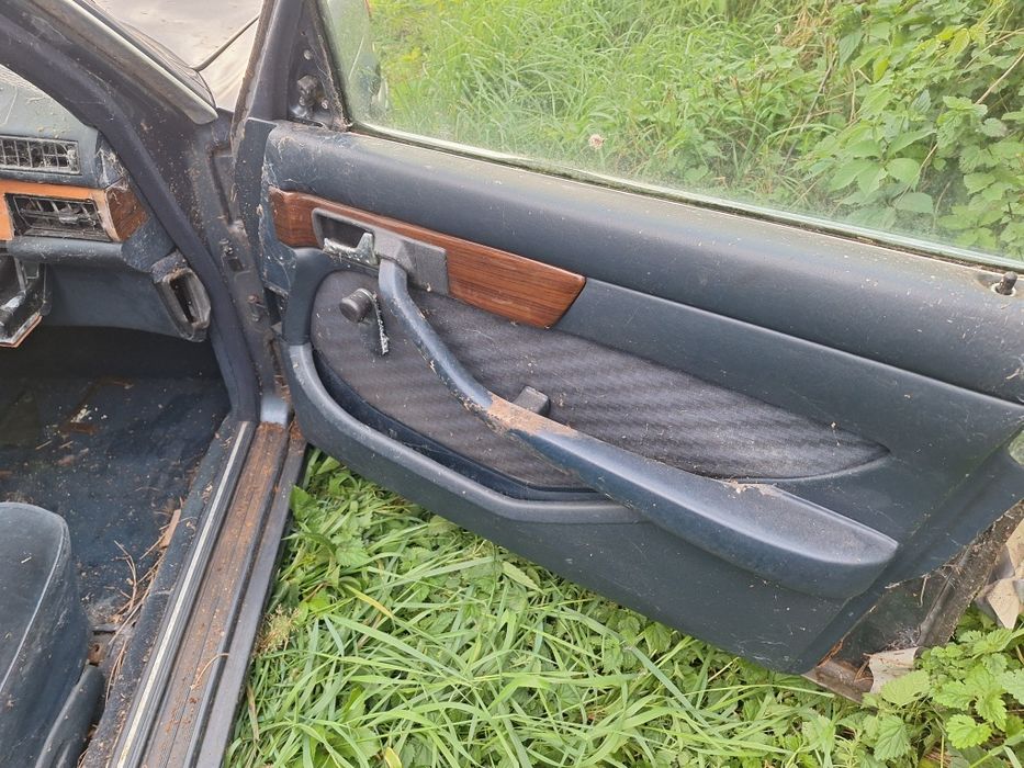 Mercedes 126 S klasa lampa błotnik maska