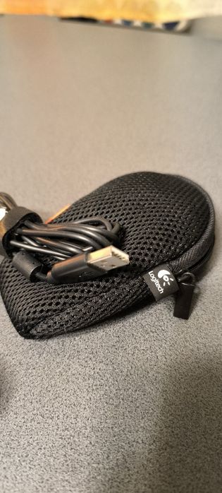 Kamerka internetowa do komputera PC lub laptopa Logitech B525