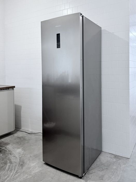 Frigorífico Hisense No Frost - 185.5 cm - 360 L - Inox - RL475N4BC2