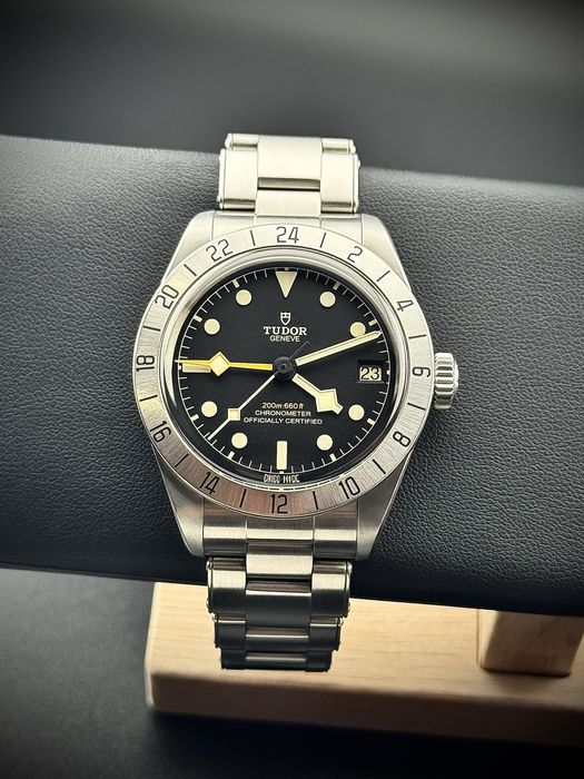 Tudor Black Bay Pro
