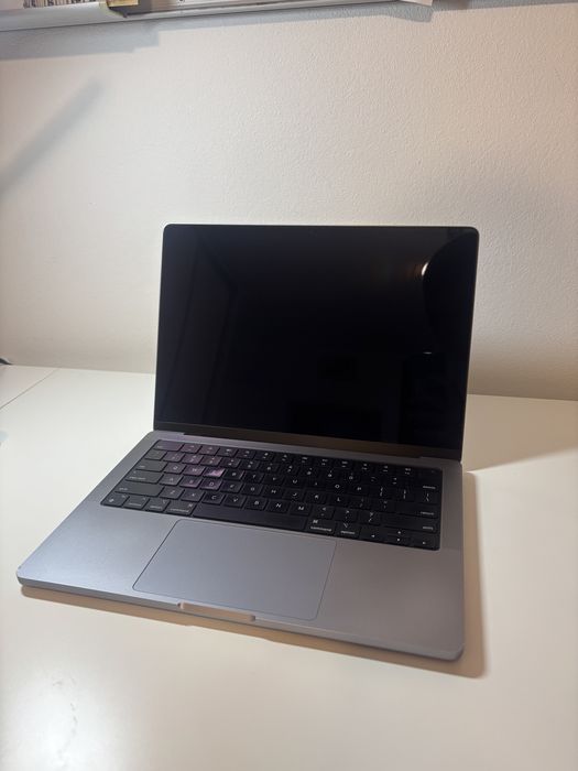 MacBook M1 Pro 2021 32GB 512GB + ładowarka