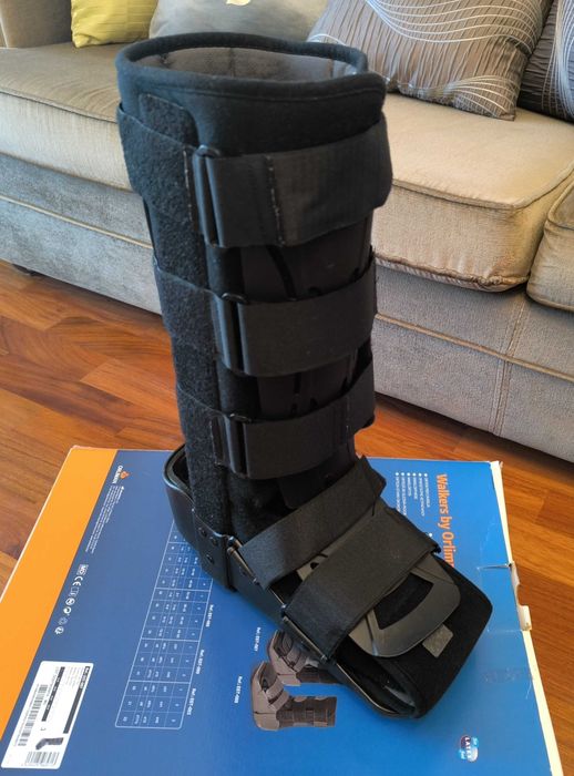 Bota Walker by Orliman, Tam. L