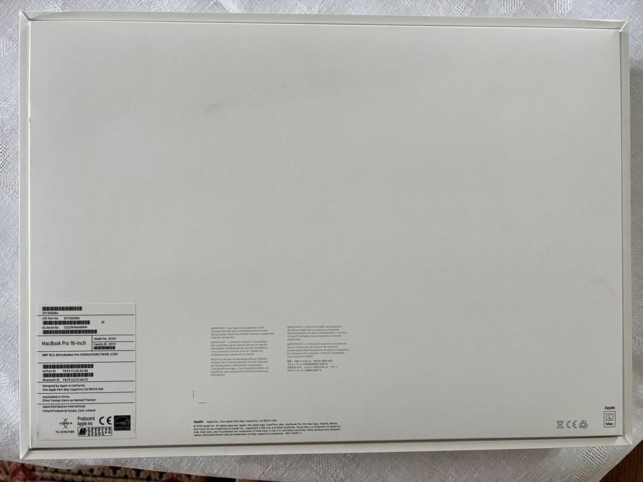 Apple MacBook Pro 16'' 2.4GHz (i9) /32GB/2TB SSD/Radeon Pro 5500M 8GB