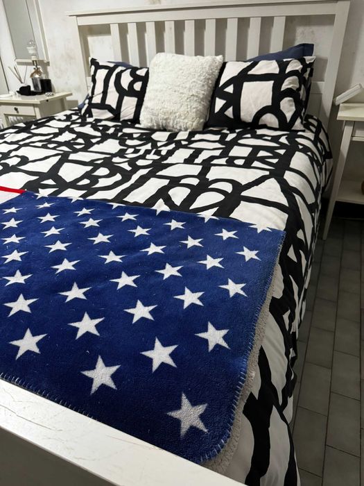 Cama de casal c/colchões