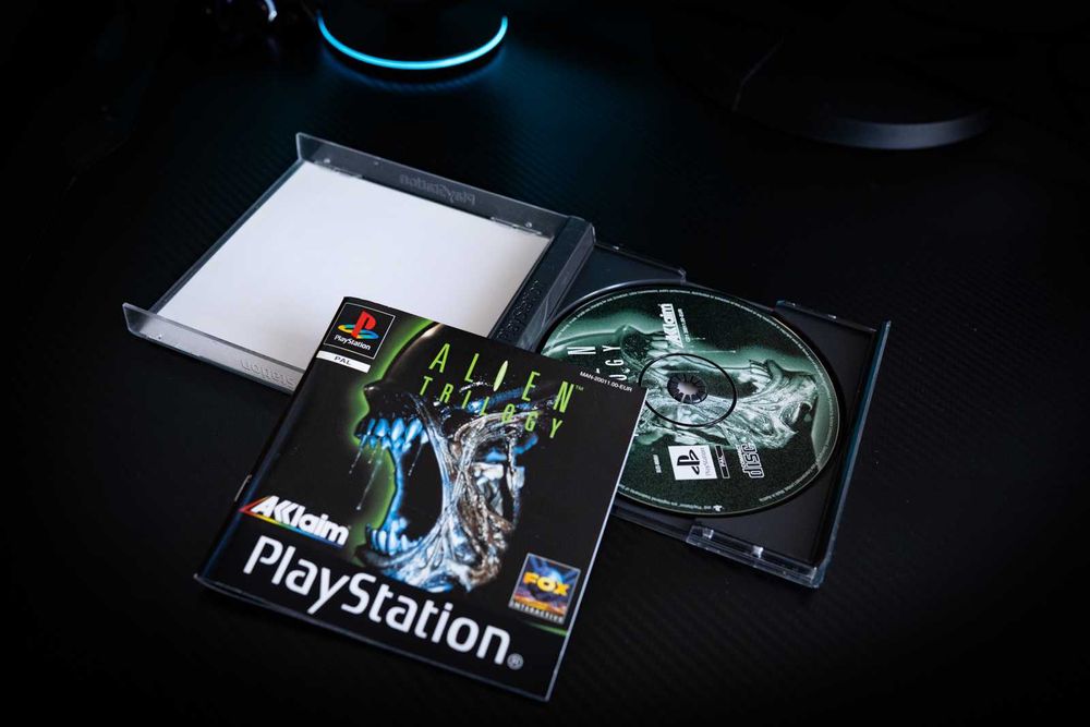 Sony Playstation 1 Mortal Kombat Trilogy Alien Trilogy Worms PS1 PSX