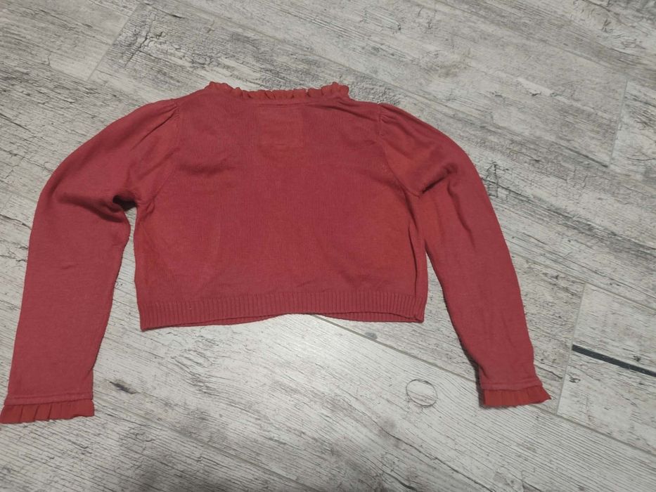 Sweterek bolerko czerwony 110 cm