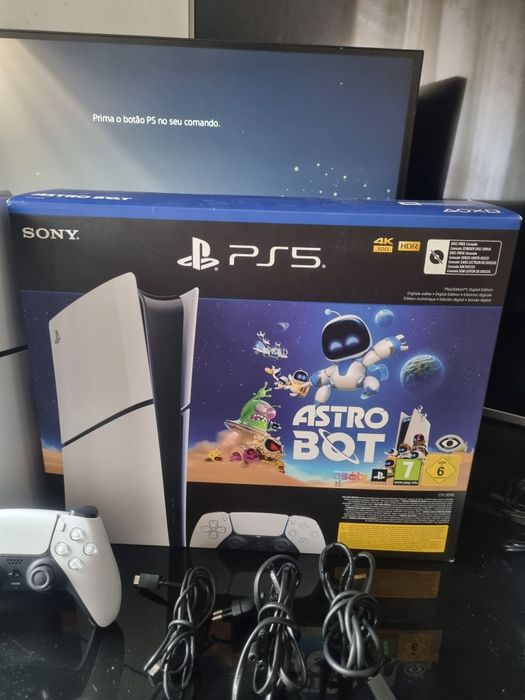 Ps5 slim Digital 1Tb + comando oficial  + Cabos de ligação
