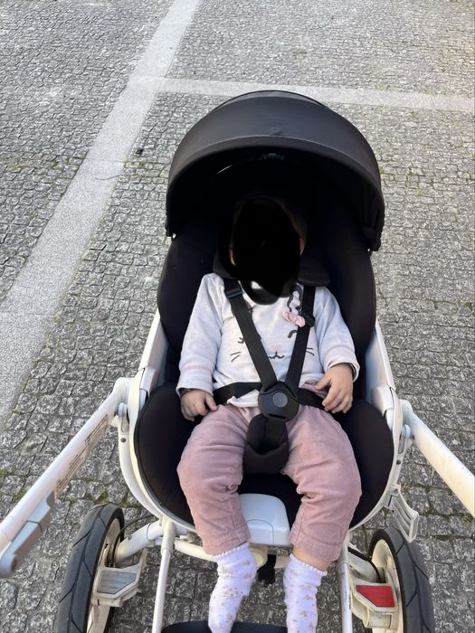 Carrinho, Coque, cadeira e Alcofa Quinny moodd