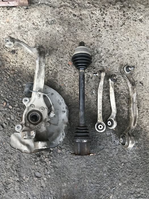 Лівий поворотний кулак ступиця Audi A6 C6 Quattro