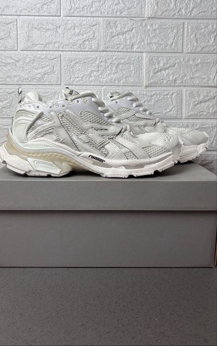 Buty Balenciaga Runner/ białe. Rozmiary 41,42,43,44