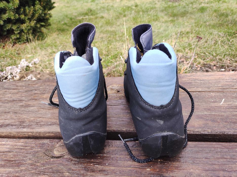 Buty do nart biegowych biegówki Salomon SNS roz 39 wk 25 cm
