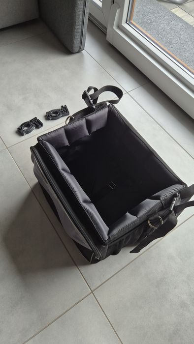 Trixie Transporter dla psa

Przeznaczony do montażu na przód roweru