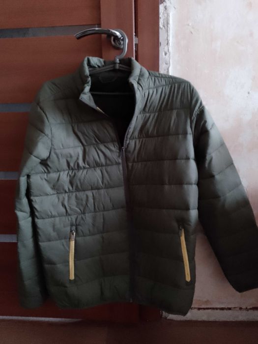 Чоловіча демісезонна куртка