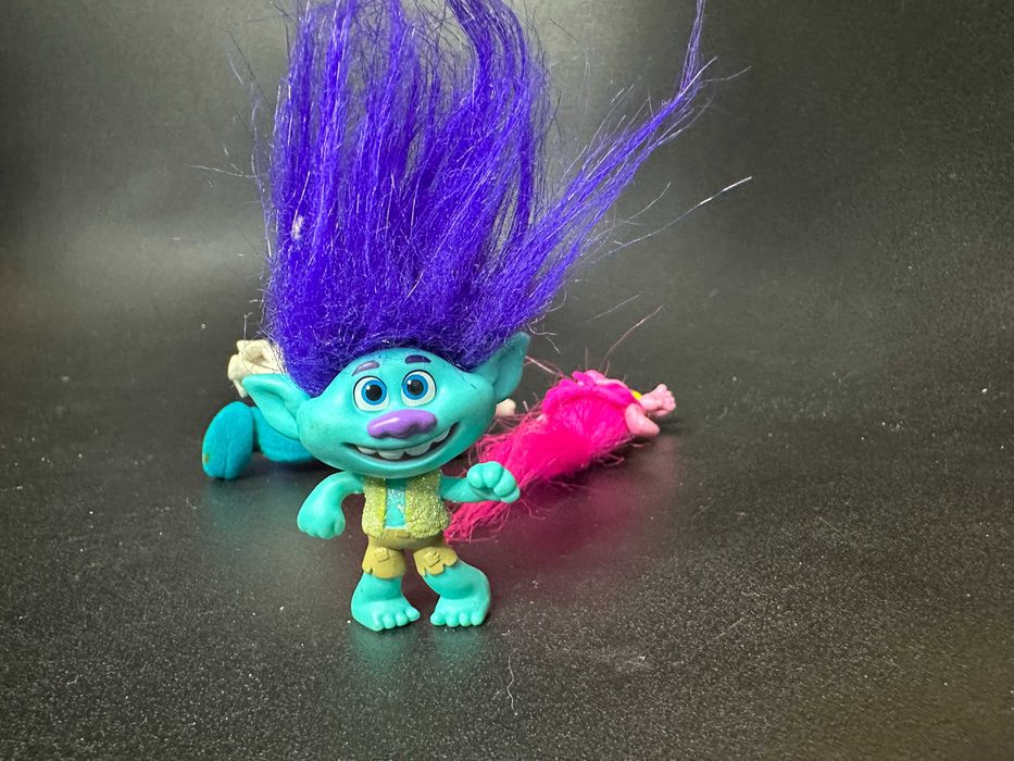 Ігрові фігурки з мультфільму Тролі лот