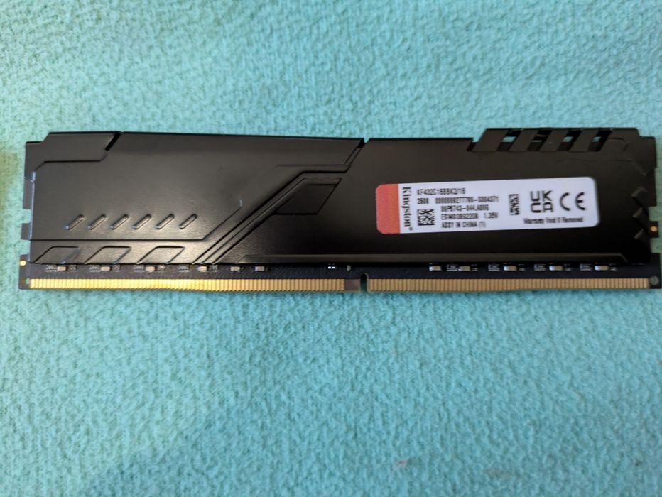 Pamięć RAM Kingston Fury Beast 16GB [2x8GB 3200MHz DDR4 CL16 DIMM]