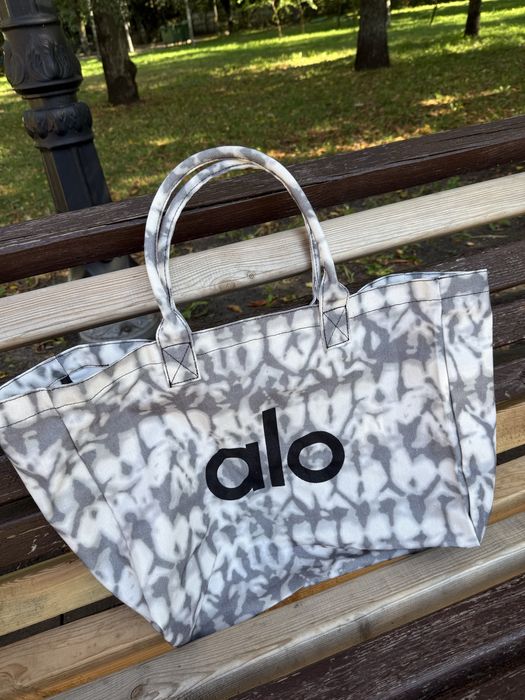 Шопер Alo yoga, спортивна сумка ало