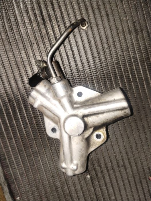 VW audi 1.6 fsi pompa wtryskowa Bosch bad