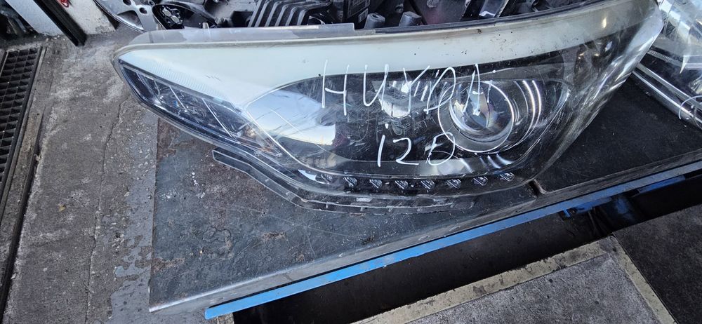 Farol esquerdo hyundai i20