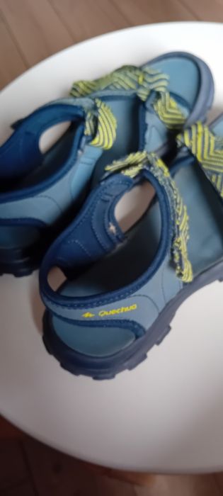 Sandały lekkie turystyczne Quechua