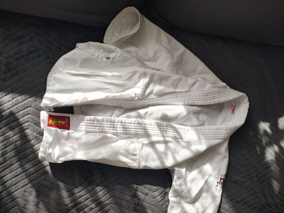 Strój do judo         .