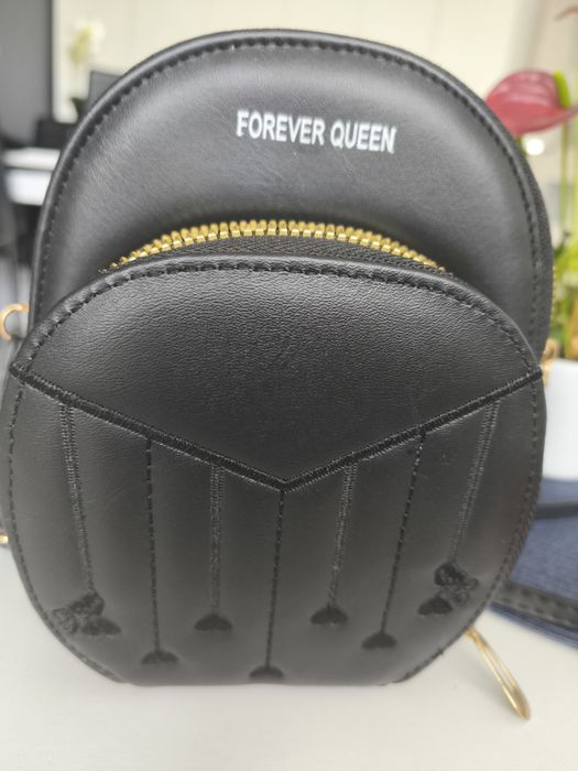 Torebka, rowerówka mała na ramię Forever Queen, czarna stan jak nowy